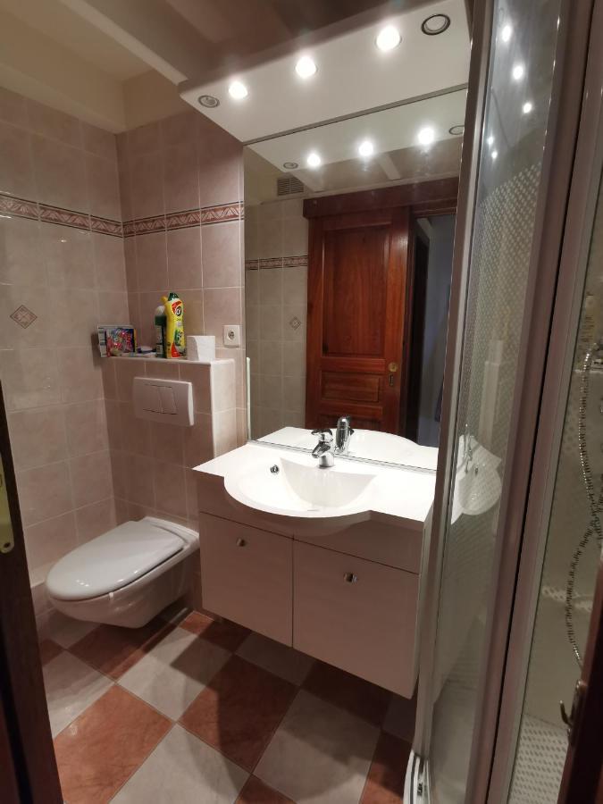Le Petit Michelet Apartment Granville Bagian luar foto