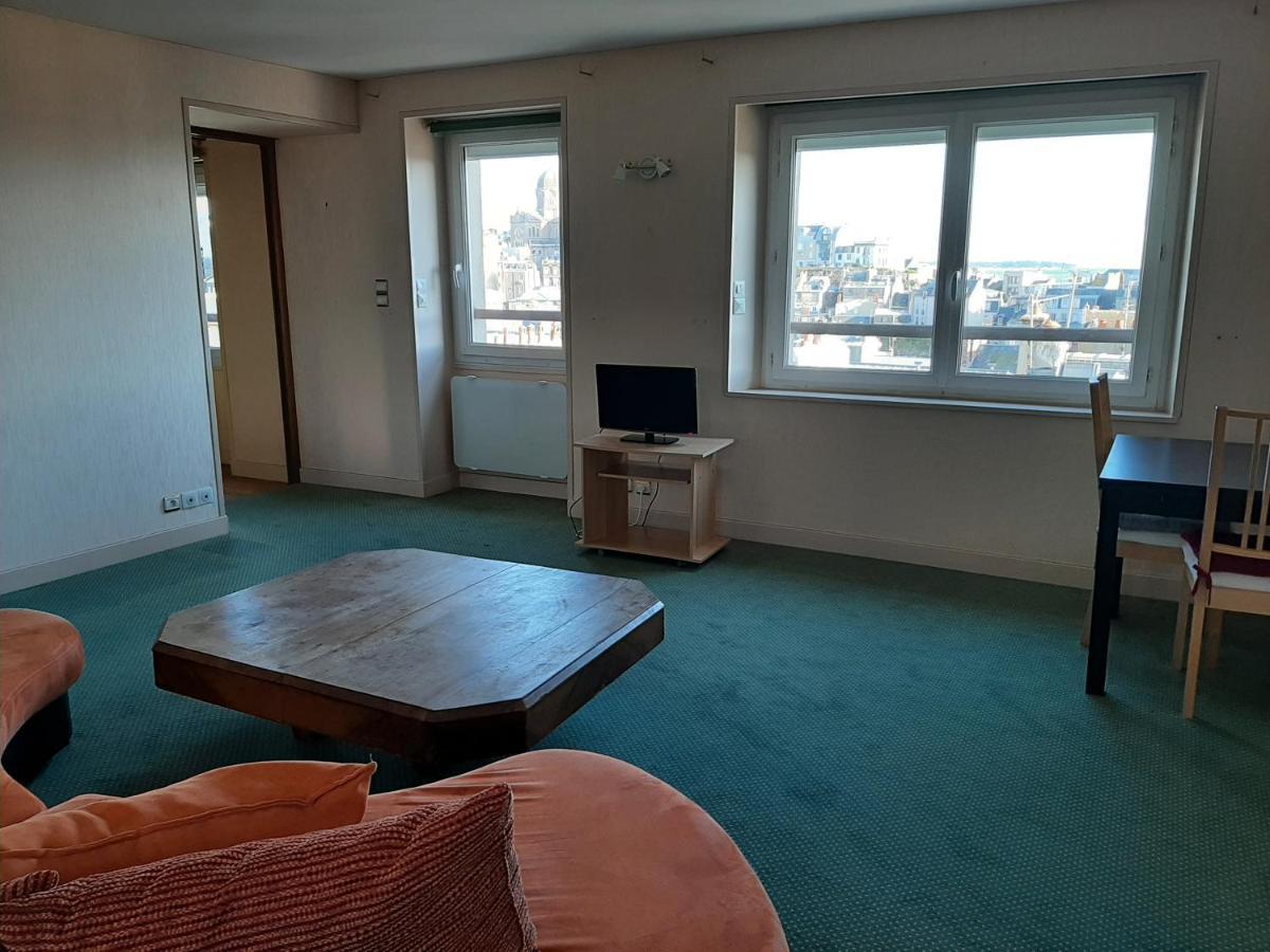 Le Petit Michelet Apartment Granville Bagian luar foto